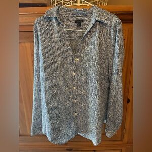 Ann Taylor Navy and White Chevron Button-Front Blouse